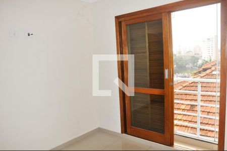 Casa à venda com 130m², 3 quartos e 2 vagas Casa à venda com 130m², 3 quartos e 2 vagasQuarto 02 com Varanda