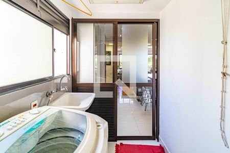 Apartamento à venda com 95m², 3 quartos e 2 vagasLavanderia