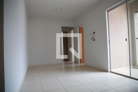 sala de apartamento para alugar com 3 quartos, 65m² em Parque Oeste Industrial, Goiânia