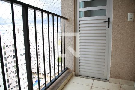 Varanda da Sala de apartamento para alugar com 3 quartos, 65m² em Parque Oeste Industrial, Goiânia