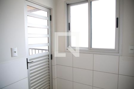 Apartamento para alugar com 65m², 3 quartos e 1 vagaÁrea de Serviço