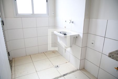 Apartamento para alugar com 65m², 3 quartos e 1 vagaÁrea de Serviço