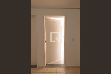 Apartamento à venda com 47m², 2 quartos e sem vaga Apartamento à venda com 47m², 2 quartos e sem vagaEntrada