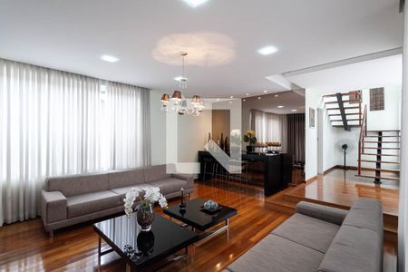 Sala 1 de casa de condomínio à venda com 5 quartos, 2100m² em Braúnas, Belo Horizonte