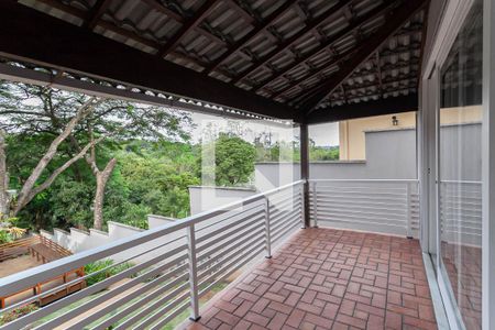 Varanda da sala 1 de casa de condomínio à venda com 5 quartos, 2100m² em Braúnas, Belo Horizonte
