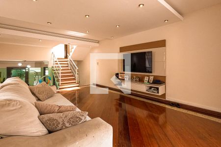 Sala 1 de casa à venda com 4 quartos, 300m² em Jardim Santa Mena, Guarulhos