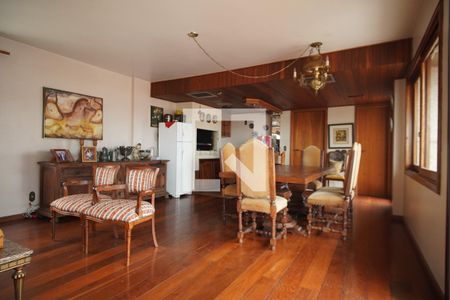 Apartamento à venda com 311m², 4 quartos e 2 vagasSala cobertura