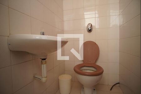 Apartamento à venda com 311m², 4 quartos e 2 vagasBanheiro de Serviço