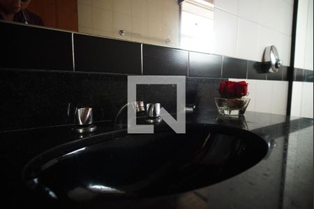 Apartamento à venda com 311m², 4 quartos e 2 vagasBanheiro