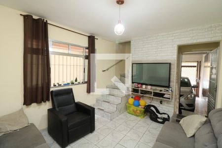 Sala de casa à venda com 4 quartos, 100m² em Vila Elze, São Paulo