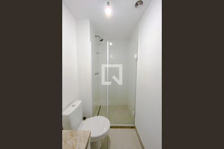 Apartamento para alugar com 56m², 2 quartos e 1 vaga Apartamento para alugar com 56m², 2 quartos e 1 vagaBanheiro