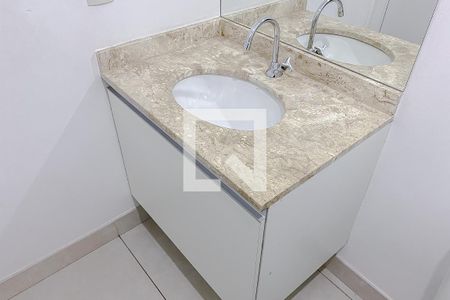 Apartamento para alugar com 56m², 2 quartos e 1 vaga Apartamento para alugar com 56m², 2 quartos e 1 vagaBanheiro