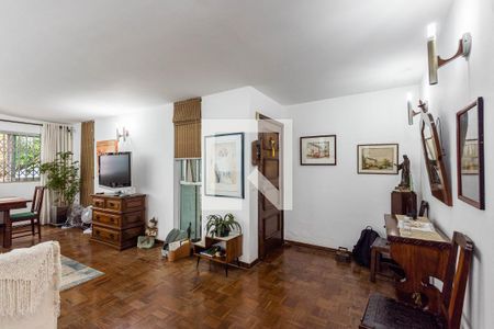 Sala 2 de casa à venda com 6 quartos, 400m² em Sumaré, São Paulo