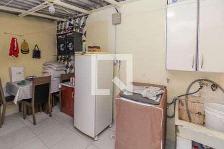 Casa à venda com 100m², 3 quartos e sem vagaÁrea de Serviço