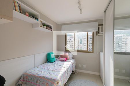 Quarto 1 de apartamento para alugar com 3 quartos, 81m² em Freguesia de Jacarepaguá, Rio de Janeiro
