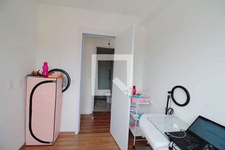 Quarto 1 de apartamento para alugar com 2 quartos, 43m² em Jardim Monte Alegre, Taboão da Serra