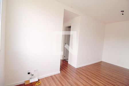 Sala de apartamento para alugar com 2 quartos, 43m² em Jardim Monte Alegre, Taboão da Serra