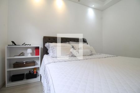 Casa à venda com 195m², 3 quartos e 3 vagasSuíte master