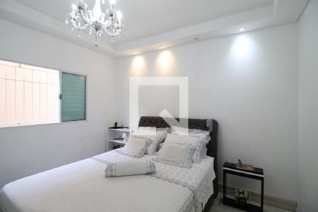 Casa à venda com 195m², 3 quartos e 3 vagasSuíte master