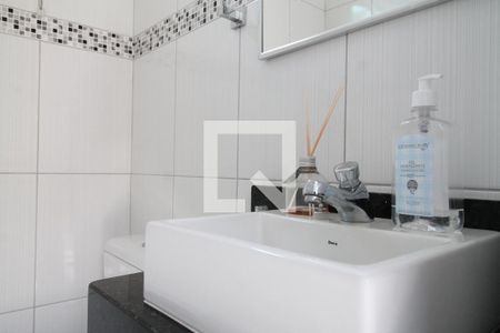 Casa à venda com 195m², 3 quartos e 3 vagasBanheiro de serviço