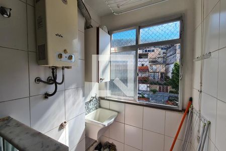 Apartamento à venda com 76m², 3 quartos e 1 vagaÁrea de Serviço