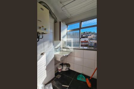 Apartamento à venda com 76m², 3 quartos e 1 vagaÁrea de Serviço