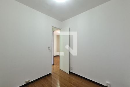 Apartamento à venda com 76m², 3 quartos e 1 vagaQuarto 2