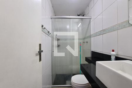 Apartamento à venda com 76m², 3 quartos e 1 vagaBanheiro da Suíte