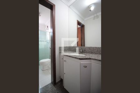 Apartamento para alugar com 92m², 3 quartos e 2 vagasBanheiro Social