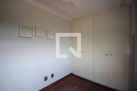 Apartamento para alugar com 92m², 3 quartos e 2 vagasQuarto 2