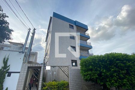 Apartamento para alugar com 92m², 3 quartos e 2 vagas Apartamento para alugar com 92m², 3 quartos e 2 vagasFachada
