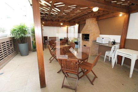 Apartamento à venda com 76m², 2 quartos e 1 vagaChurrasqueira