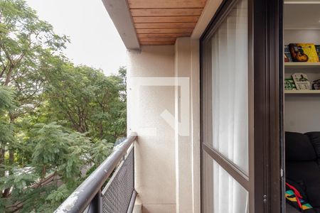 Sacada de apartamento à venda com 3 quartos, 57m² em Vila Bandeirantes, São Paulo