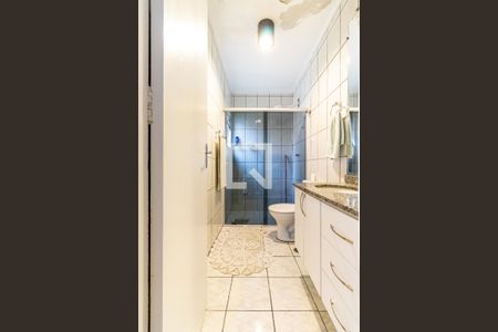 Casa de condomínio à venda com 126m², 3 quartos e 1 vaga Casa de condomínio à venda com 126m², 3 quartos e 1 vagaBanheiro