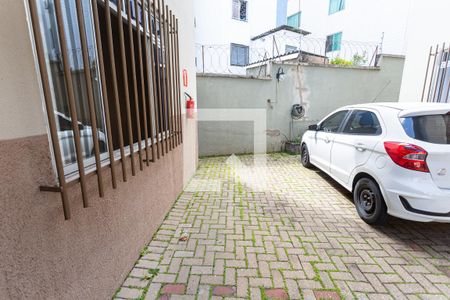 Casa de condomínio à venda com 77m², 2 quartos e 2 vagasGaragem