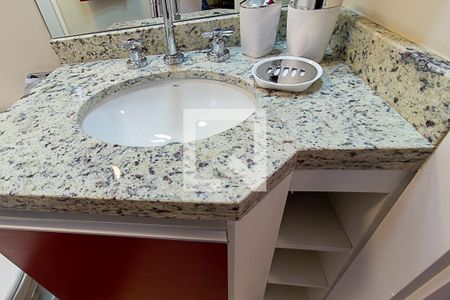 Studio para alugar com 36m², 1 quarto e sem vagaDetalhe do banheiro