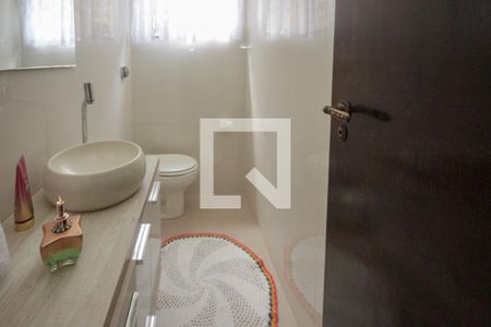 Lavabo de casa à venda com 3 quartos, 150m² em Jardim Mimar, São Paulo
