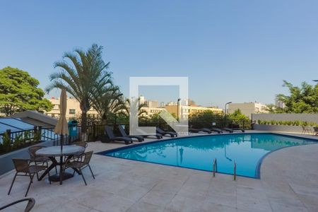 Apartamento à venda com 84m², 2 quartos e 1 vagaPiscina