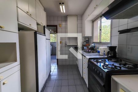 Apartamento à venda com 114m², 3 quartos e 3 vagasCozinha