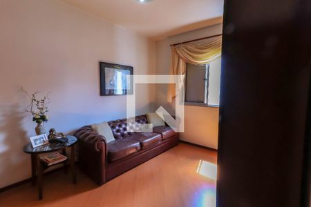 Apartamento à venda com 114m², 3 quartos e 3 vagasQuarto 2