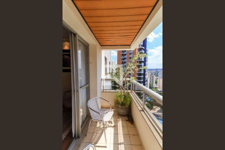 Sacada de apartamento à venda com 3 quartos, 114m² em Vila Andrade, São Paulo