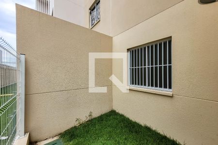 Varanda/Quintal de kitnet/studio à venda com 2 quartos, 43m² em Cambuci, São Paulo