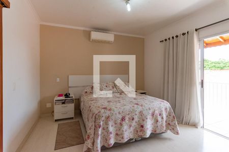 Casa à venda com 240m², 3 quartos e 2 vagasSuíte 1