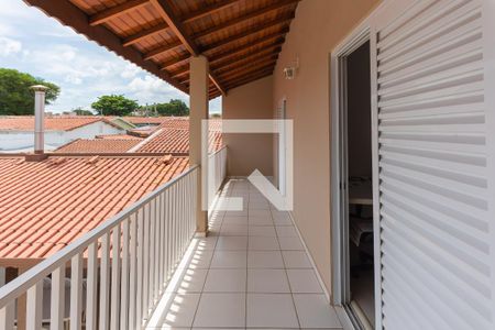 Casa à venda com 240m², 3 quartos e 2 vagasSacada da Suíte