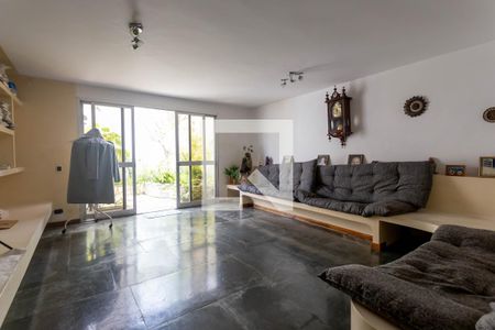 Apartamento à venda com 380m², 3 quartos e 5 vagas Apartamento à venda com 380m², 3 quartos e 5 vagasSala 3