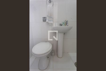 Apartamento à venda com 380m², 3 quartos e 5 vagas Apartamento à venda com 380m², 3 quartos e 5 vagasBanheiro/Área de Serviço