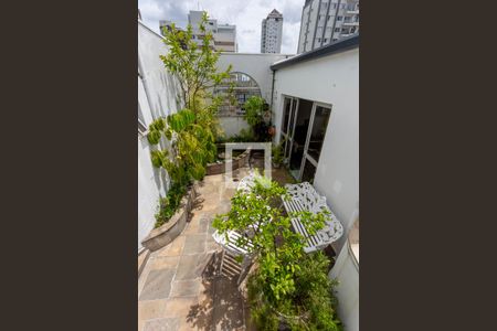 Apartamento à venda com 380m², 3 quartos e 5 vagas Apartamento à venda com 380m², 3 quartos e 5 vagasJardim 2