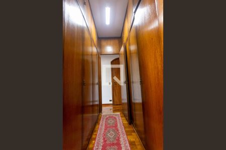 Apartamento à venda com 380m², 3 quartos e 5 vagas Apartamento à venda com 380m², 3 quartos e 5 vagasCloset da suíte