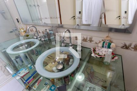 Apartamento à venda com 380m², 3 quartos e 5 vagas Apartamento à venda com 380m², 3 quartos e 5 vagasBanheiro da Suíte