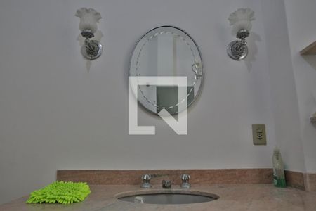 Apartamento para alugar com 112m², 2 quartos e 1 vagaDetalhe do Banheiro